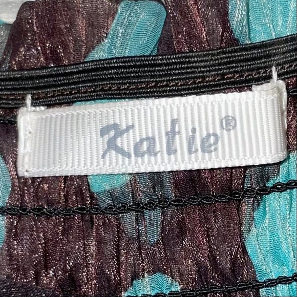 🎉 Bundle Deal: 4 for $20! 🎉 Party dress polkadots & chiffon S - Picture 10 of 13